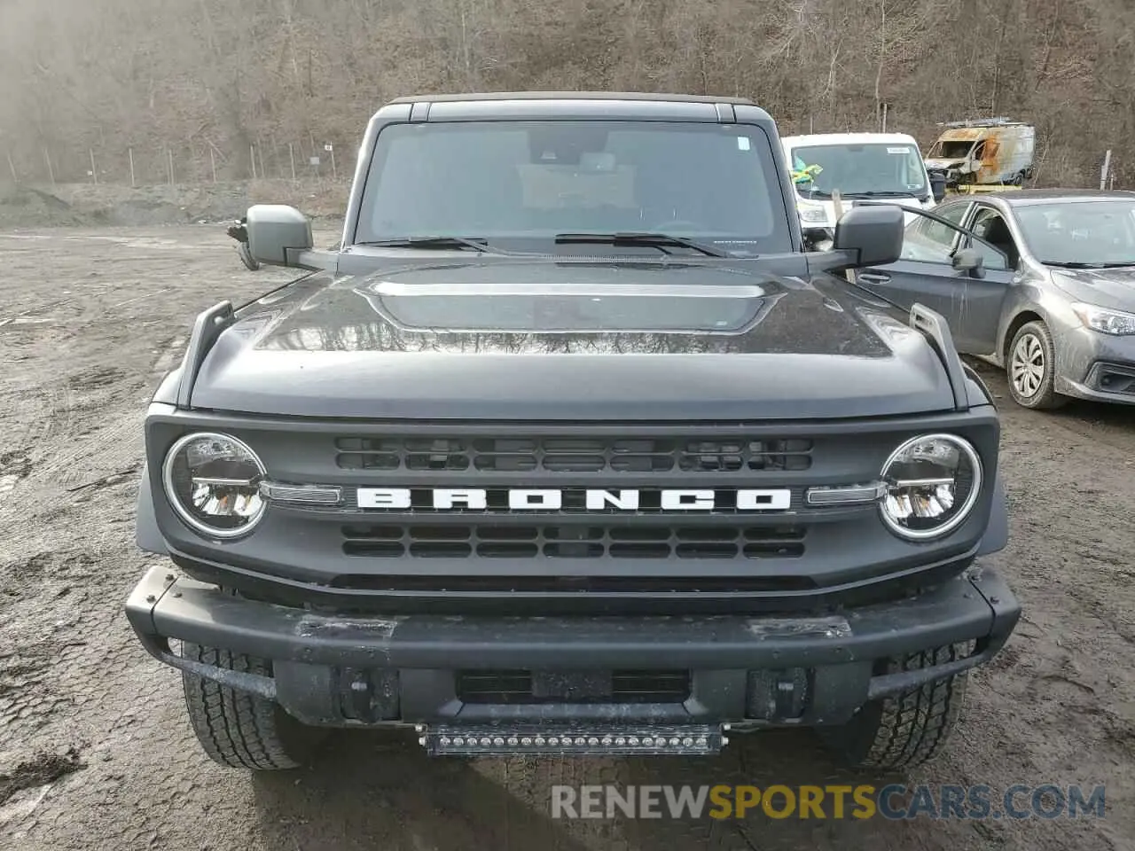 5 Photograph of a damaged car 1FMEE5DH8NLB29609 FORD BRONCO 2022