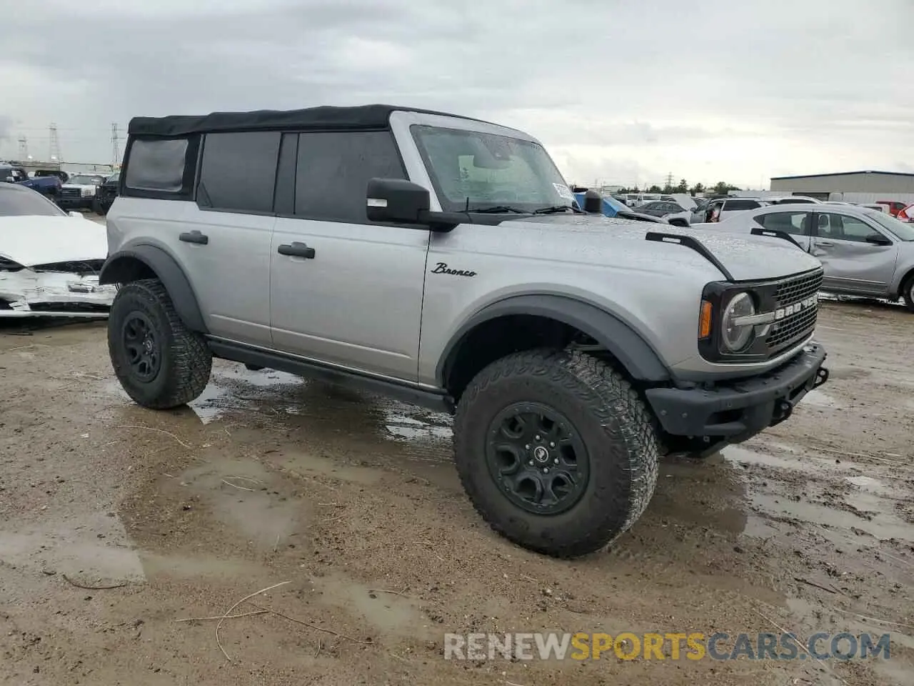 4 Фотография поврежденного автомобиля 1FMEE5DP0NLA72068 FORD BRONCO 2022