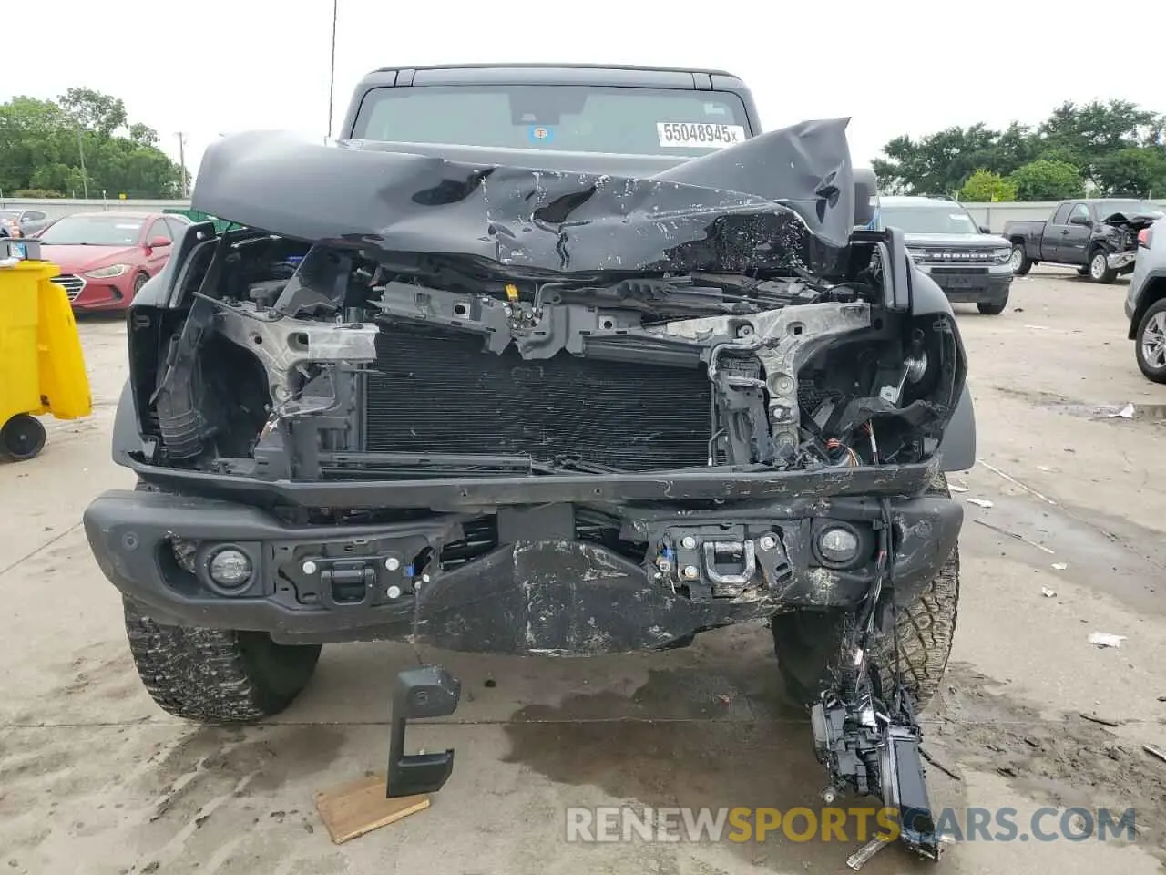 5 Photograph of a damaged car 1FMEE5DP0NLB60442 FORD BRONCO 2022