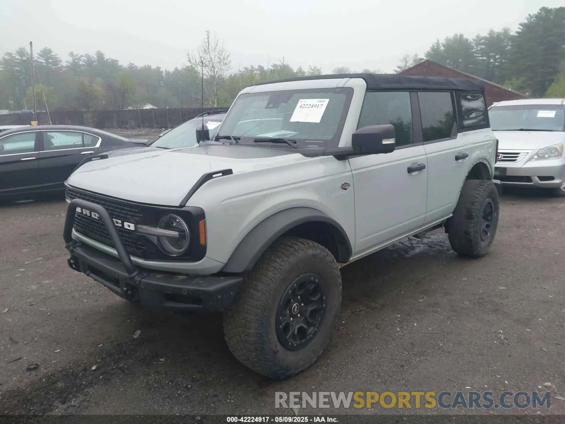 2 Фотография поврежденного автомобиля 1FMEE5DP2NLA70127 FORD BRONCO 2022