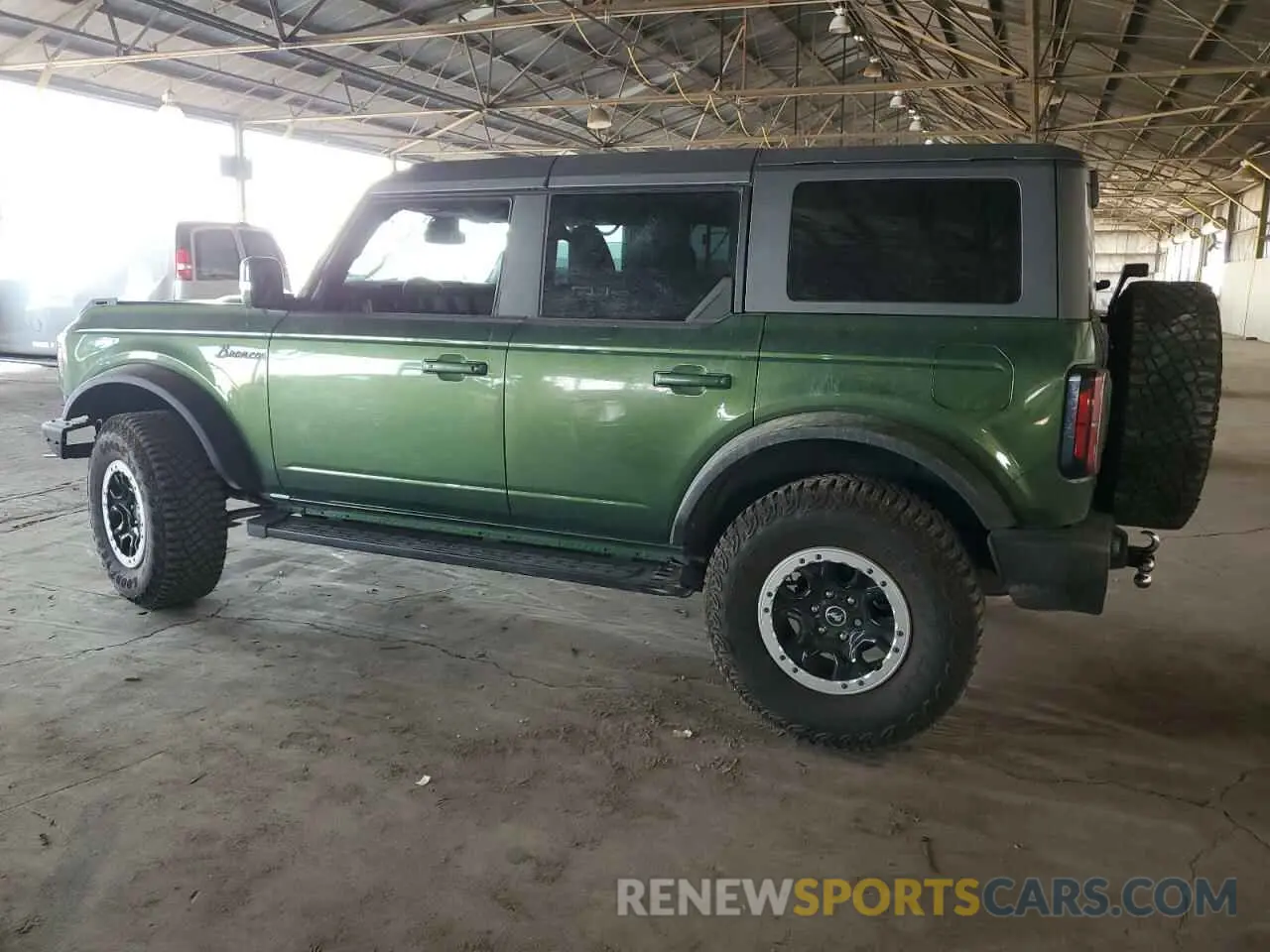 2 Photograph of a damaged car 1FMEE5DP3NLB22400 FORD BRONCO 2022
