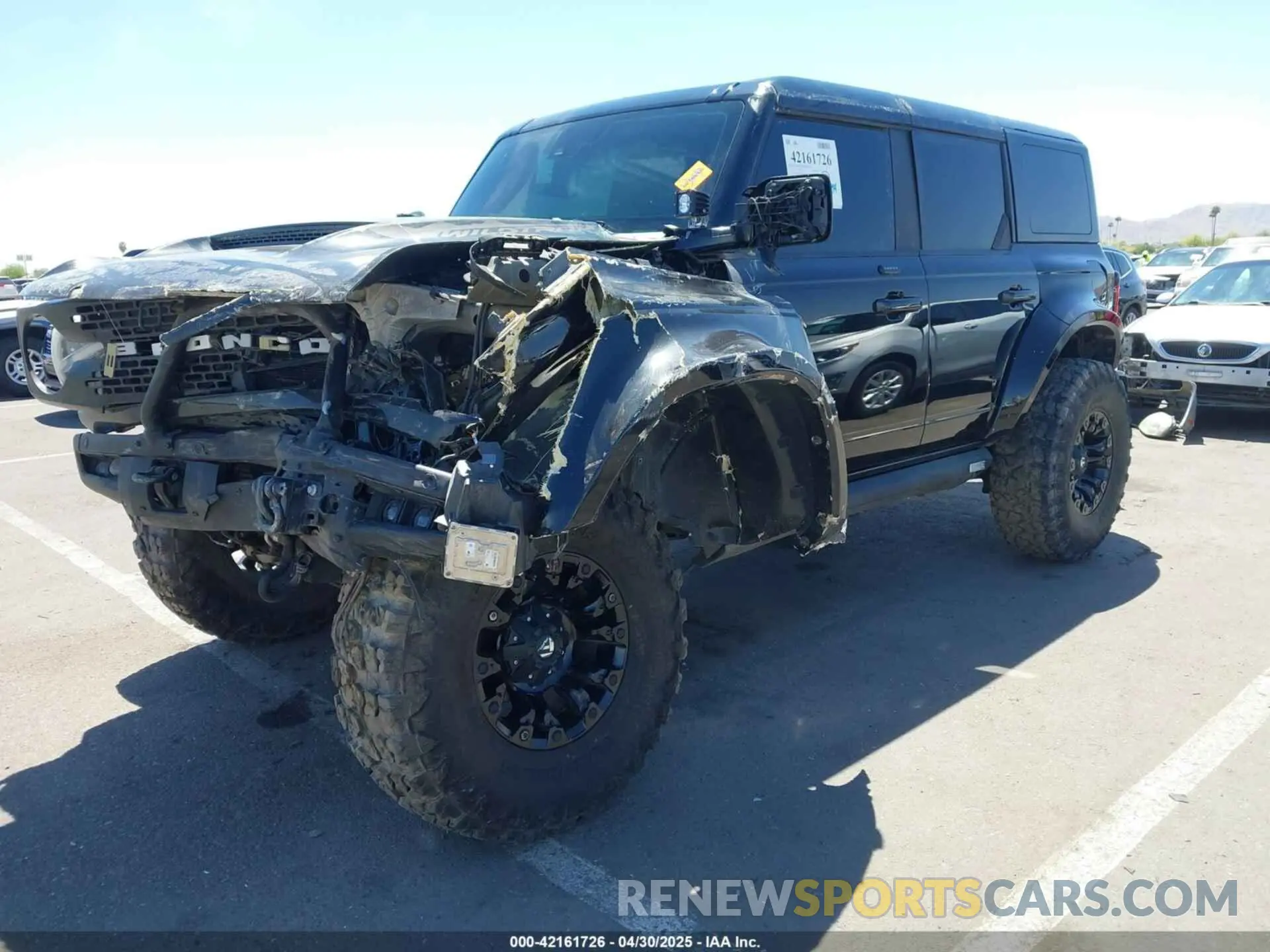2 Фотография поврежденного автомобиля 1FMEE5DP3NLB22834 FORD BRONCO 2022