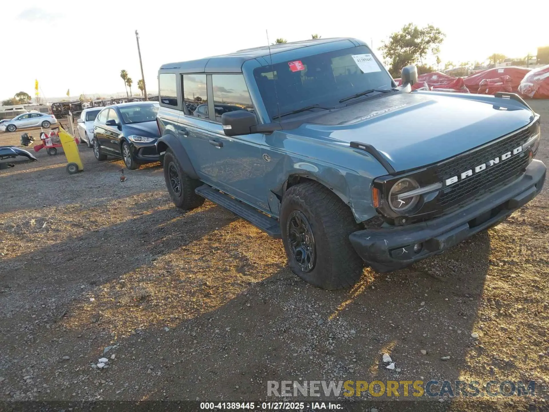 1 Фотография поврежденного автомобиля 1FMEE5DP3NLB22848 FORD BRONCO 2022