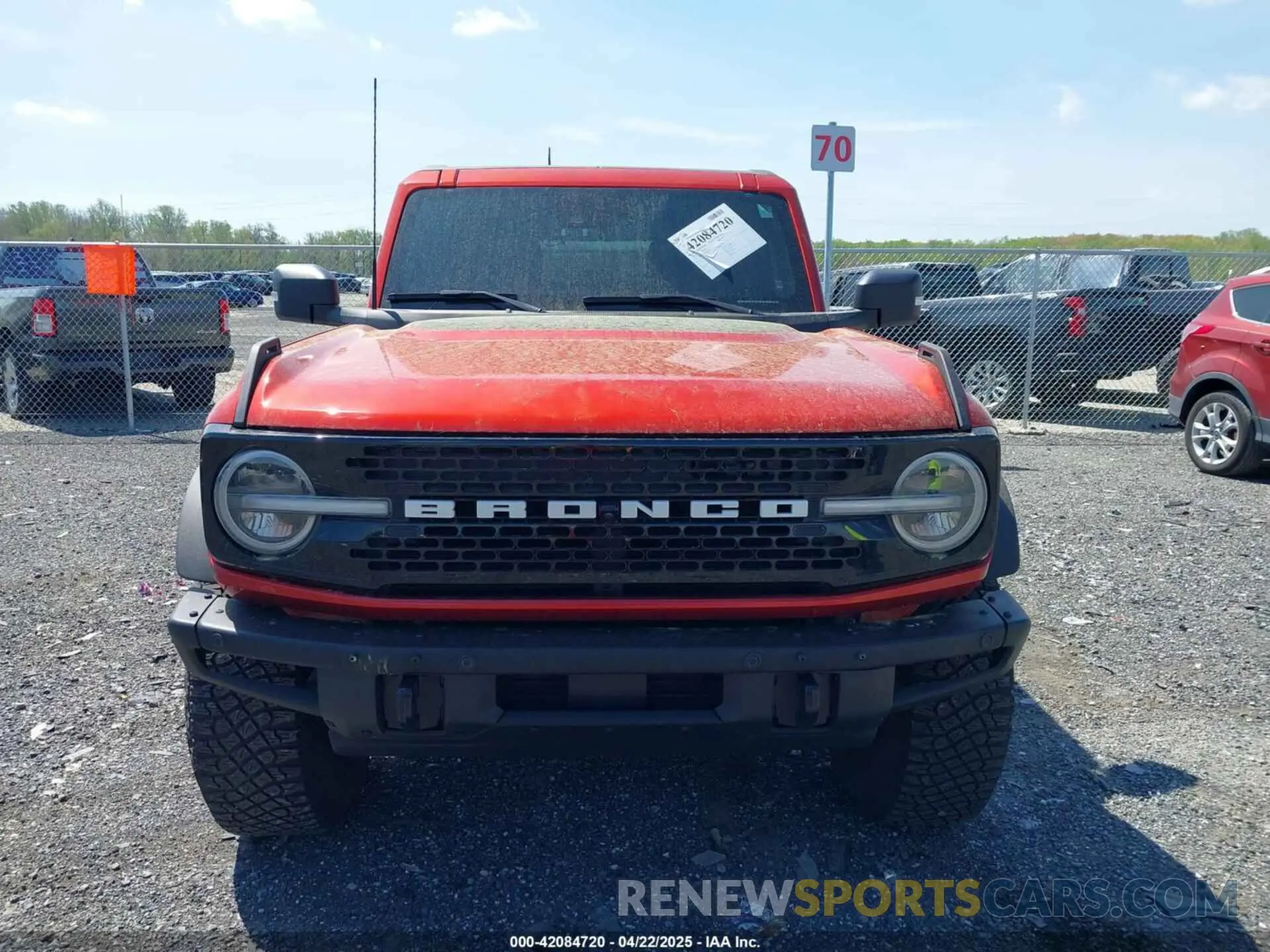 12 Фотография поврежденного автомобиля 1FMEE5DP3NLB42355 FORD BRONCO 2022
