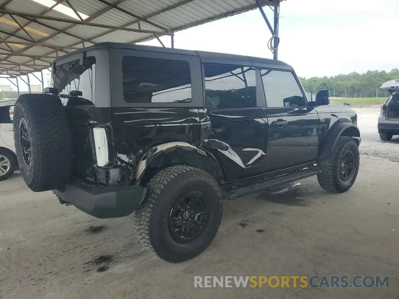 3 Photograph of a damaged car 1FMEE5DP5NLB41837 FORD BRONCO 2022