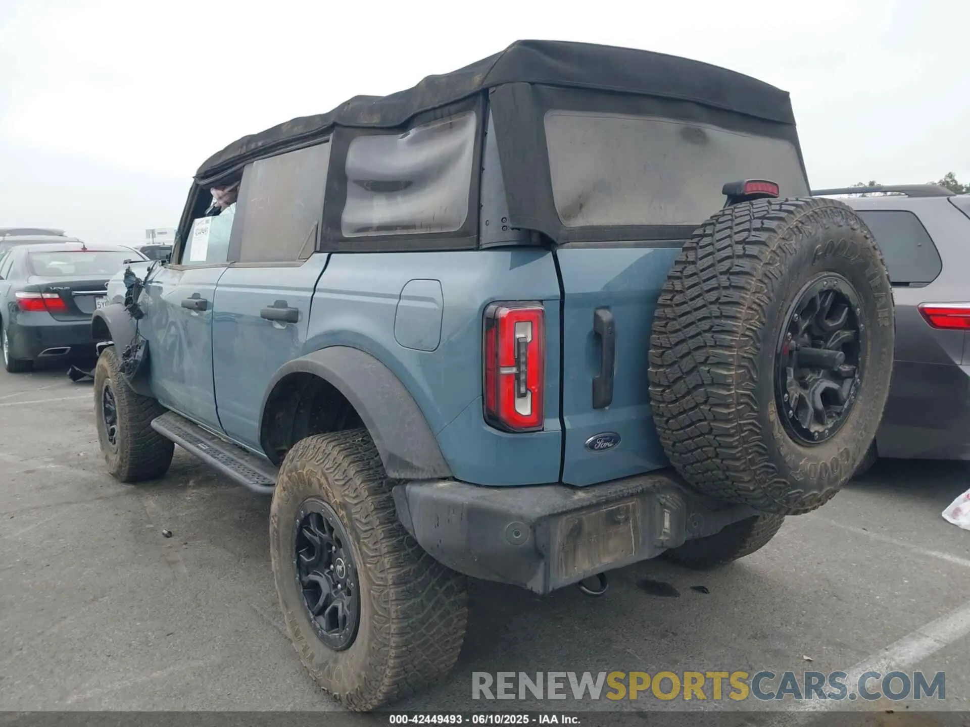3 Фотография поврежденного автомобиля 1FMEE5DP6NLA91823 FORD BRONCO 2022
