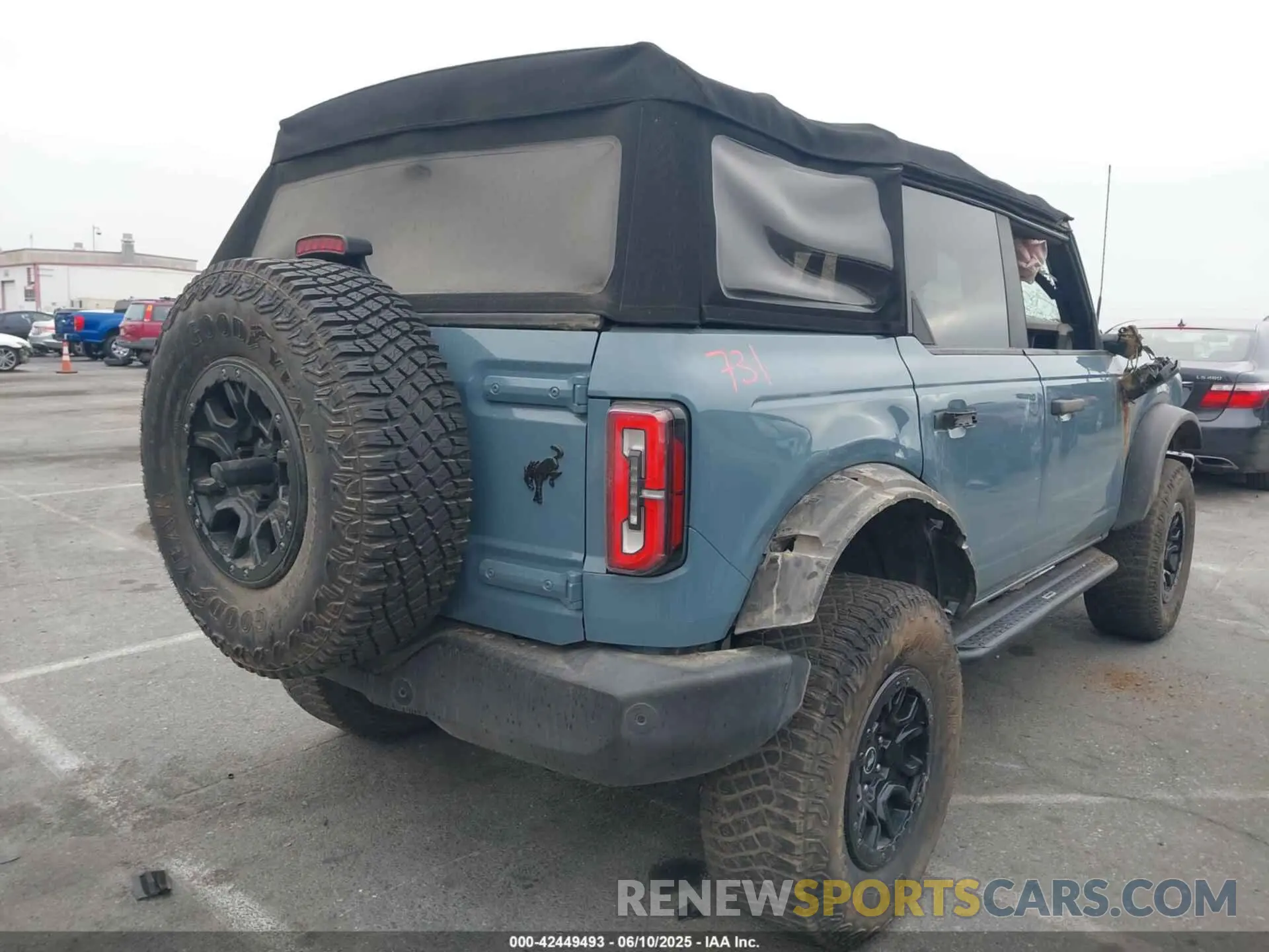 4 Фотография поврежденного автомобиля 1FMEE5DP6NLA91823 FORD BRONCO 2022