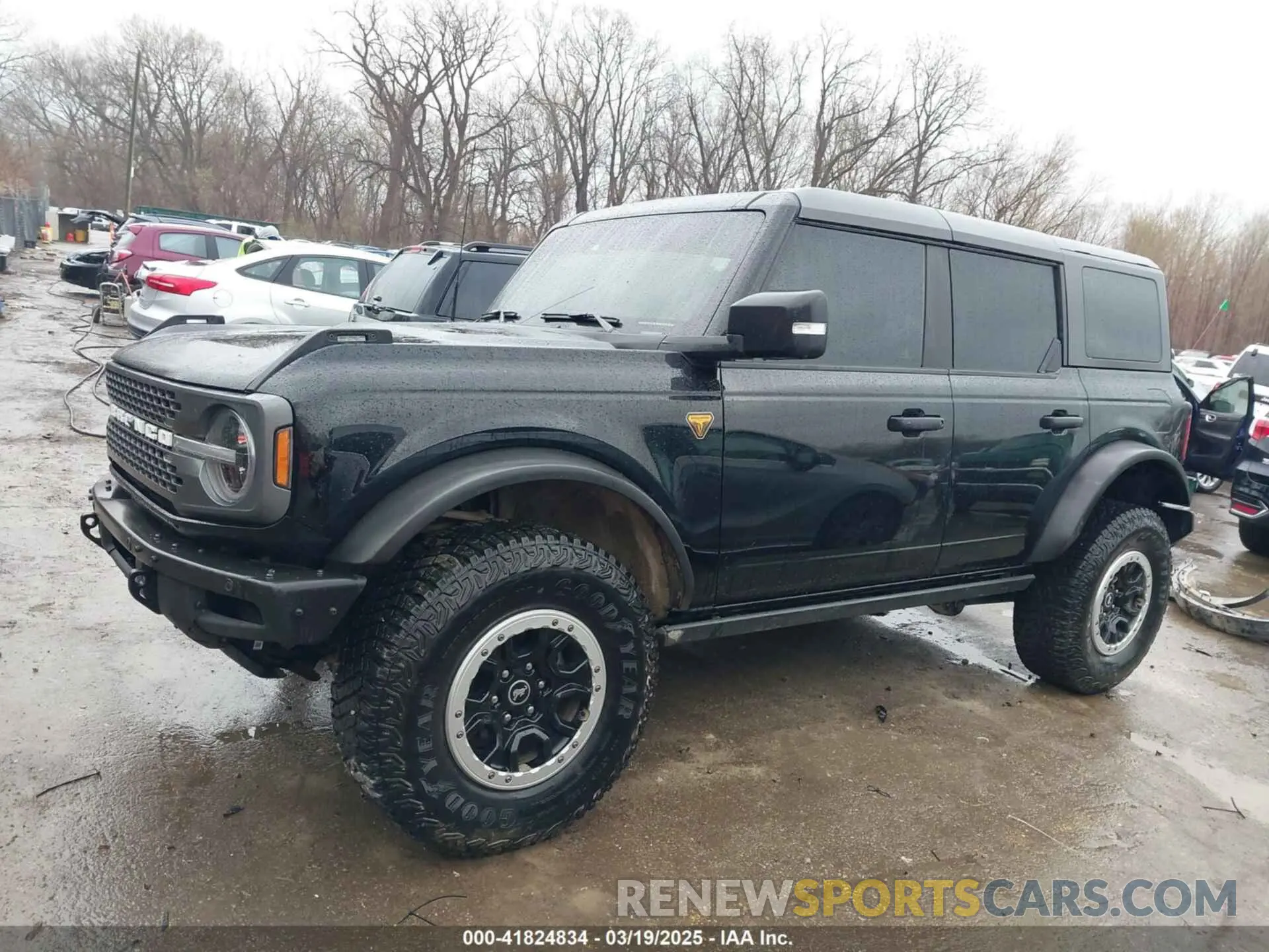 15 Photograph of a damaged car 1FMEE5DP7NLB44920 FORD BRONCO 2022