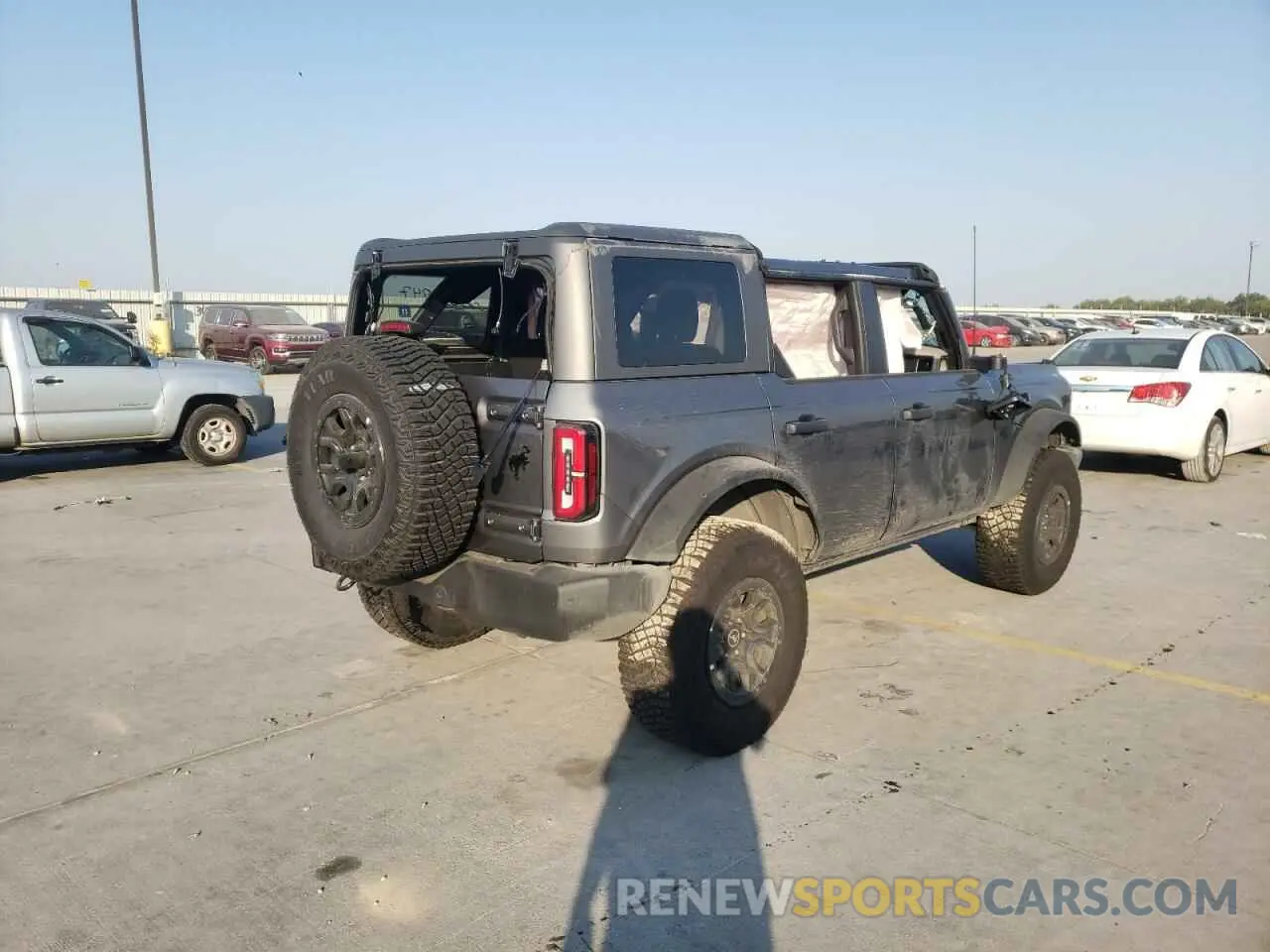 4 Фотография поврежденного автомобиля 1FMEE5DP9NLA72991 FORD BRONCO 2022