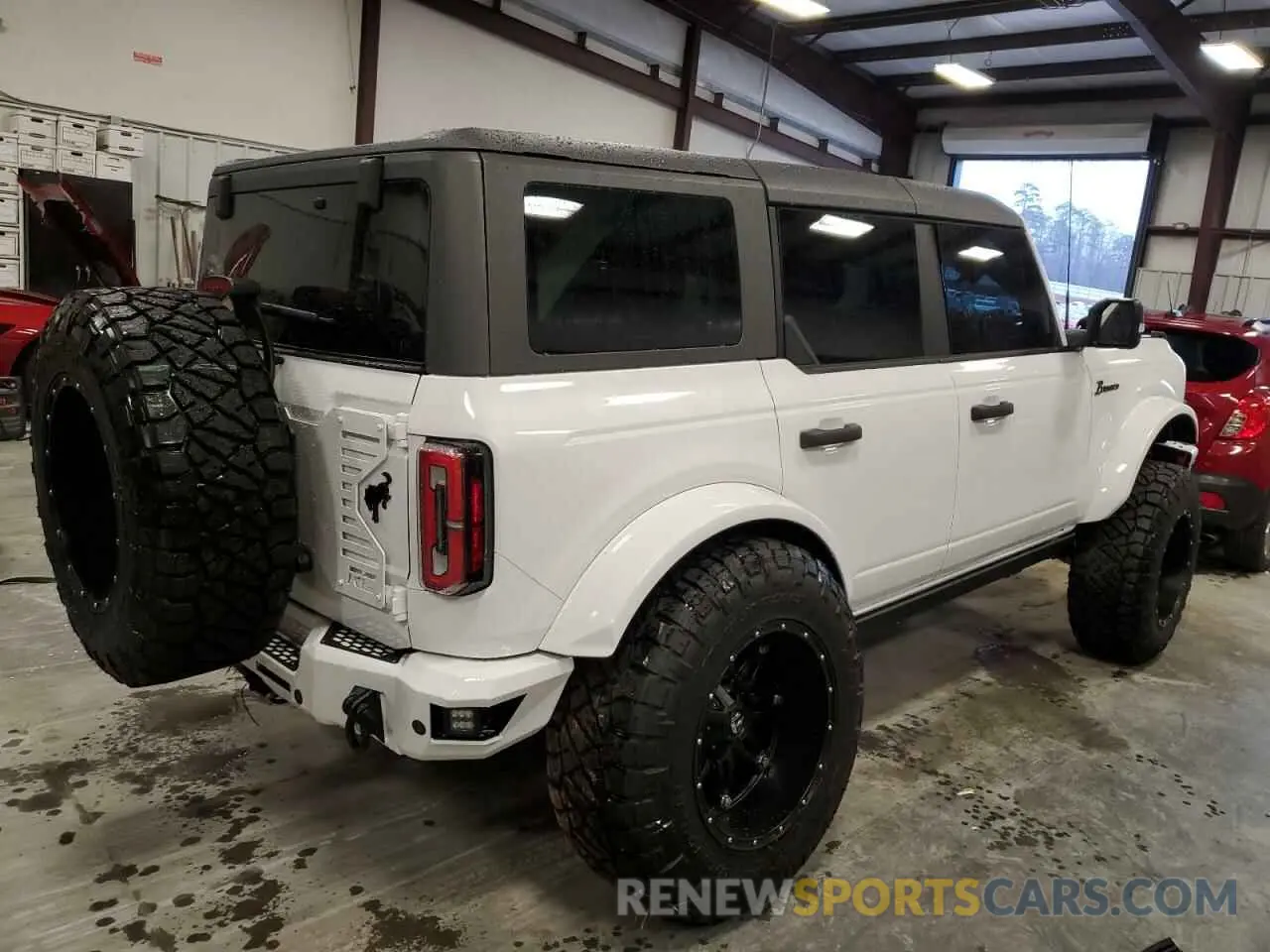 3 Фотография поврежденного автомобиля 1FMEE5DP9NLB28993 FORD BRONCO 2022
