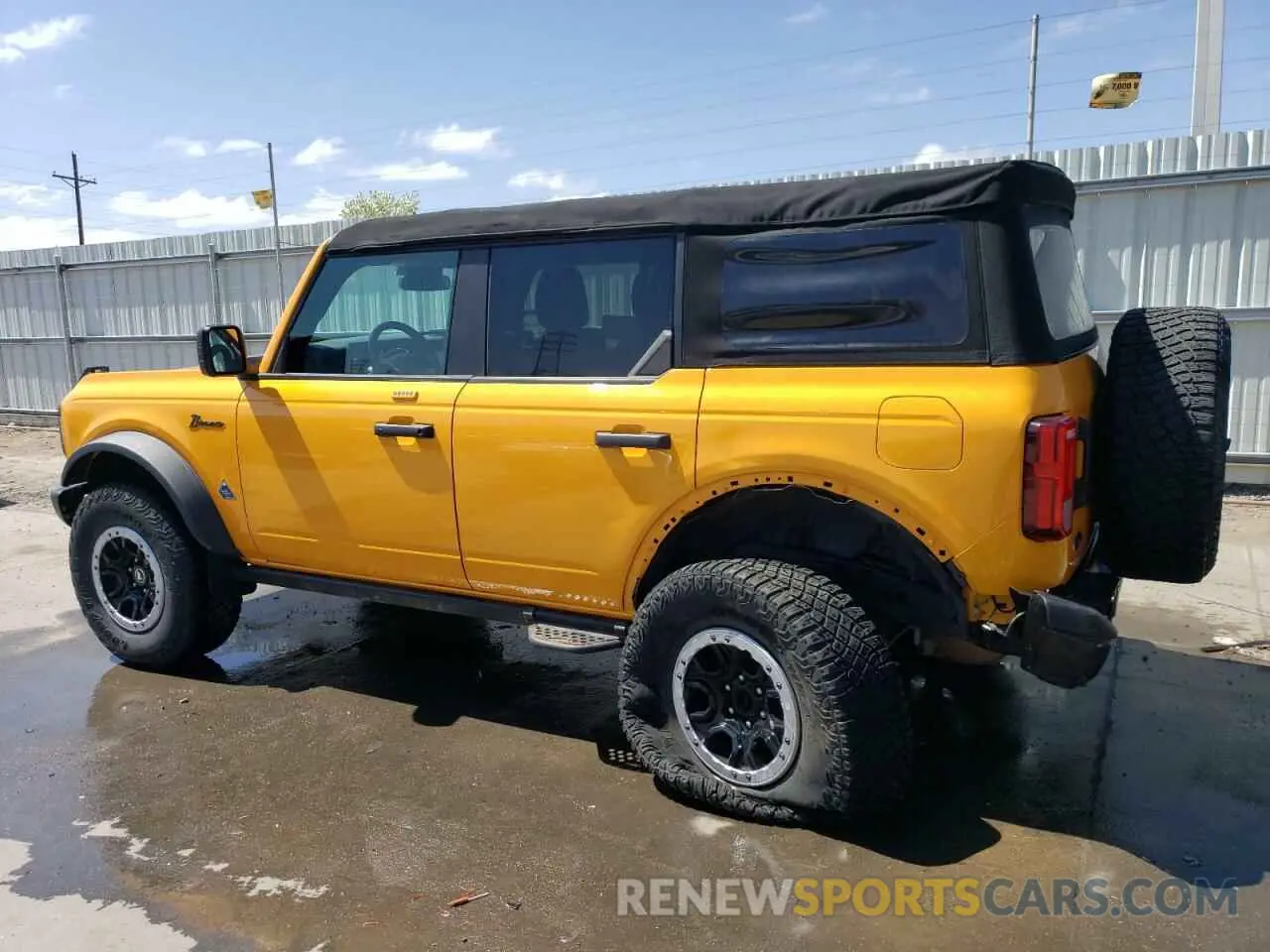 2 Photograph of a damaged car 1FMEE5DPXNLA89363 FORD BRONCO 2022