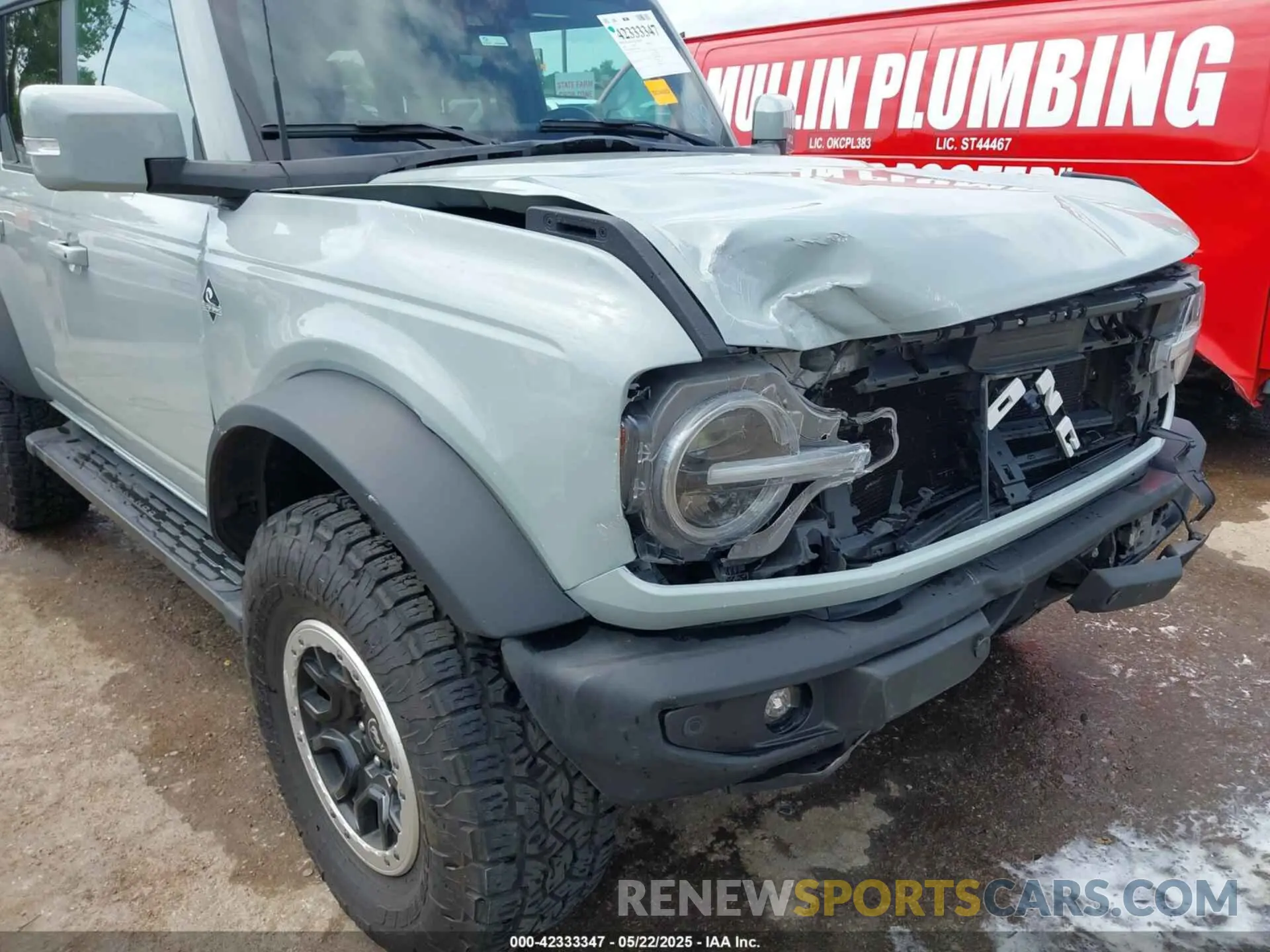 6 Photograph of a damaged car 1FMEE5DPXNLA96815 FORD BRONCO 2022