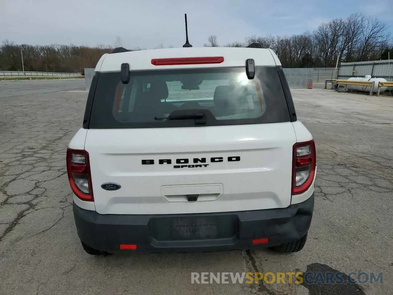 6 Photograph of a damaged car 3FMCR9A68NRD45631 FORD BRONCO 2022