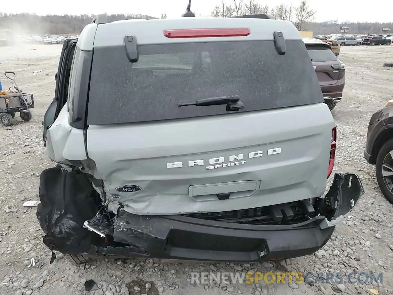 6 Photograph of a damaged car 3FMCR9B67NRD29225 FORD BRONCO 2022