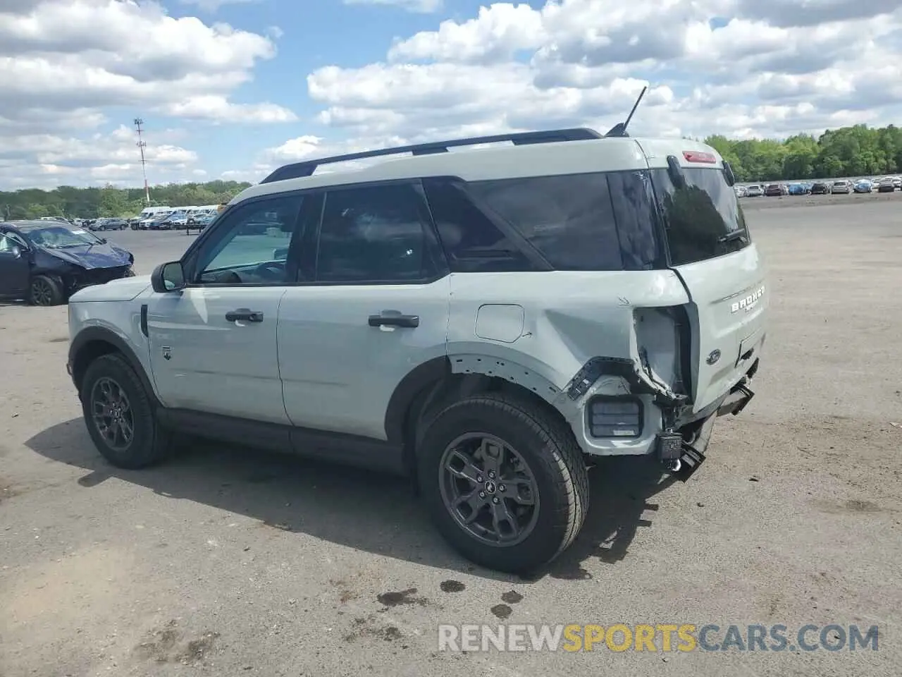 2 Photograph of a damaged car 3FMCR9B6XNRE19615 FORD BRONCO 2022