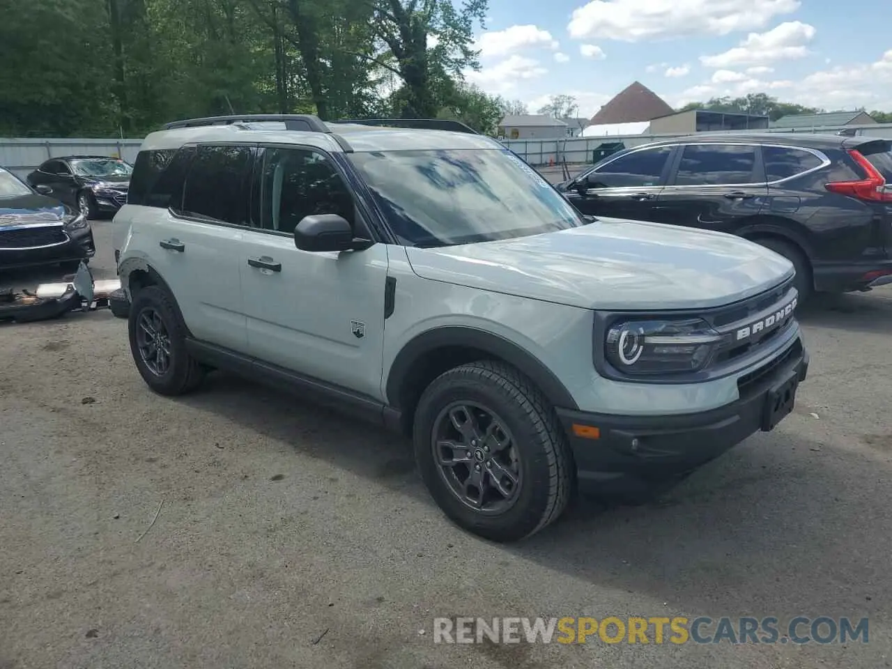 4 Photograph of a damaged car 3FMCR9B6XNRE19615 FORD BRONCO 2022
