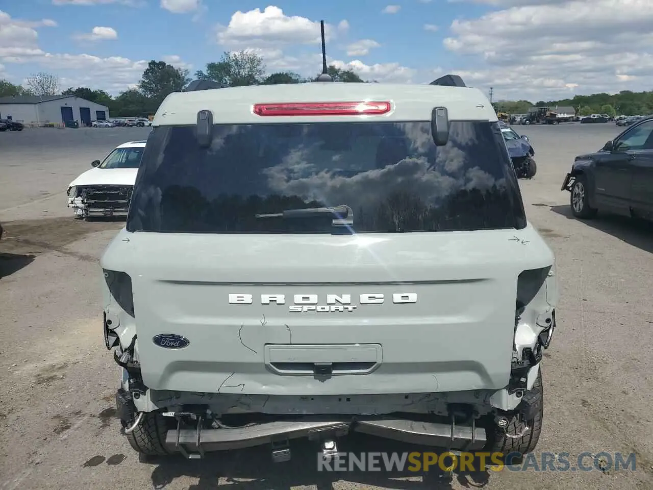 6 Photograph of a damaged car 3FMCR9B6XNRE19615 FORD BRONCO 2022