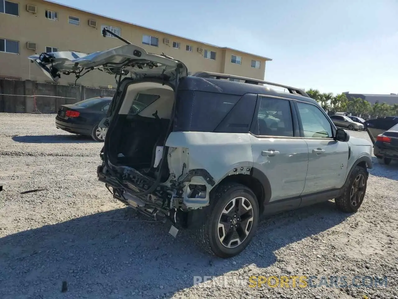 3 Фотография поврежденного автомобиля 3FMCR9C67NRD45245 FORD BRONCO 2022