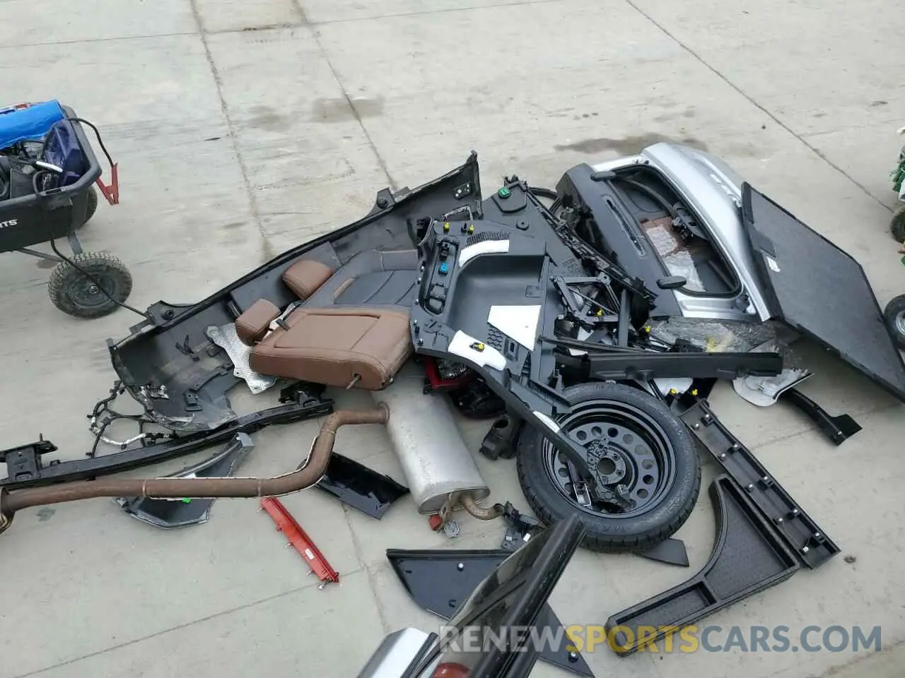 12 Photograph of a damaged car 3FMCR9C69NRD50687 FORD BRONCO 2022