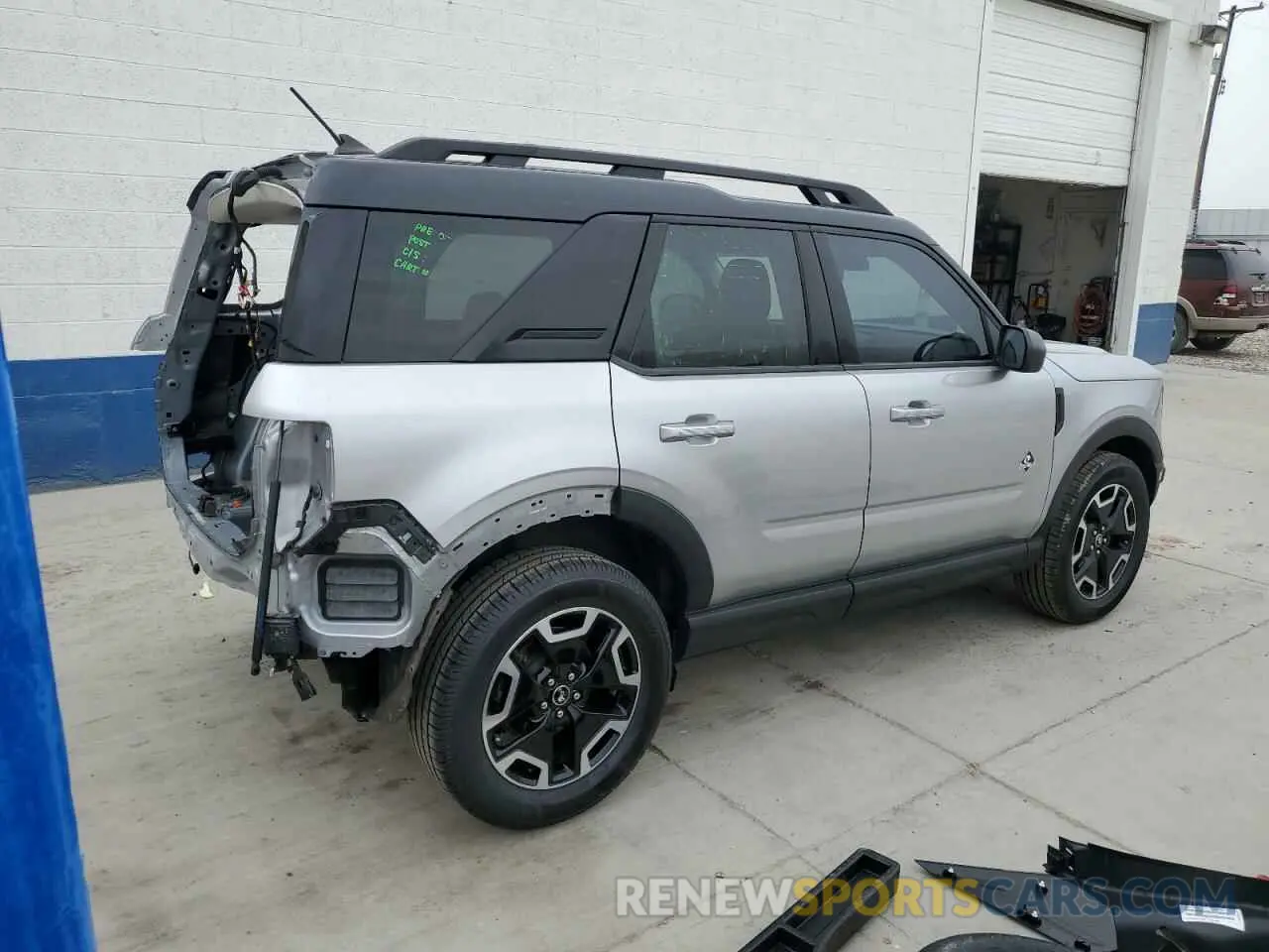 3 Photograph of a damaged car 3FMCR9C69NRD50687 FORD BRONCO 2022