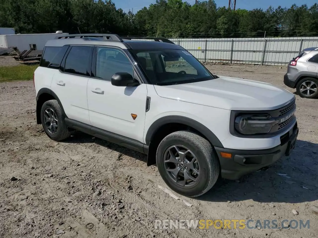 4 Фотография поврежденного автомобиля 3FMCR9D95NRD00331 FORD BRONCO 2022