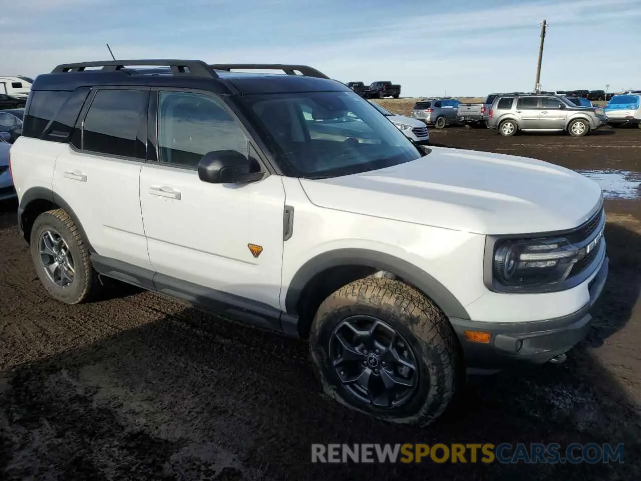 4 Photograph of a damaged car 3FMCR9D95NRE23787 FORD BRONCO 2022