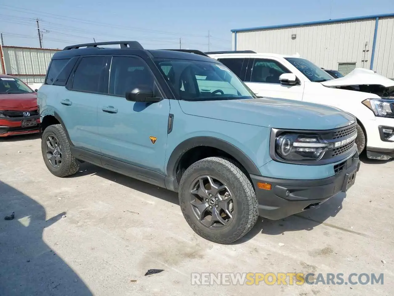 4 Photograph of a damaged car 3FMCR9D9XNRD72951 FORD BRONCO 2022