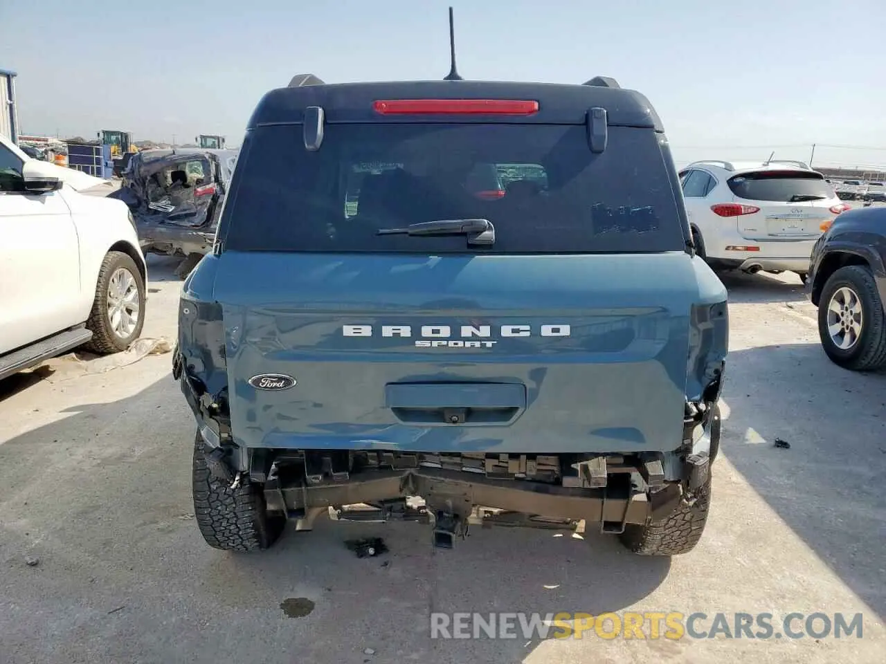 6 Photograph of a damaged car 3FMCR9D9XNRD72951 FORD BRONCO 2022