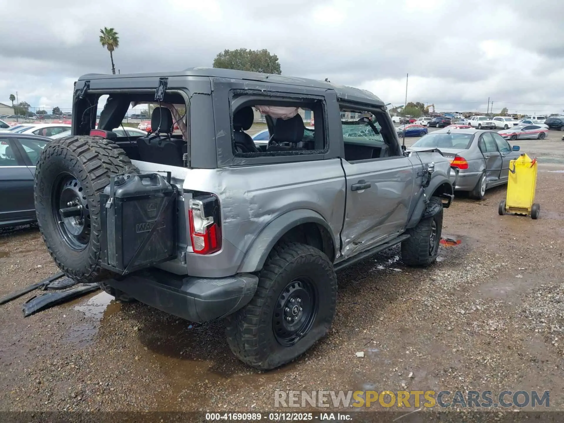 4 Фотография поврежденного автомобиля 1FMDE5AH9PLA86756 FORD BRONCO 2023