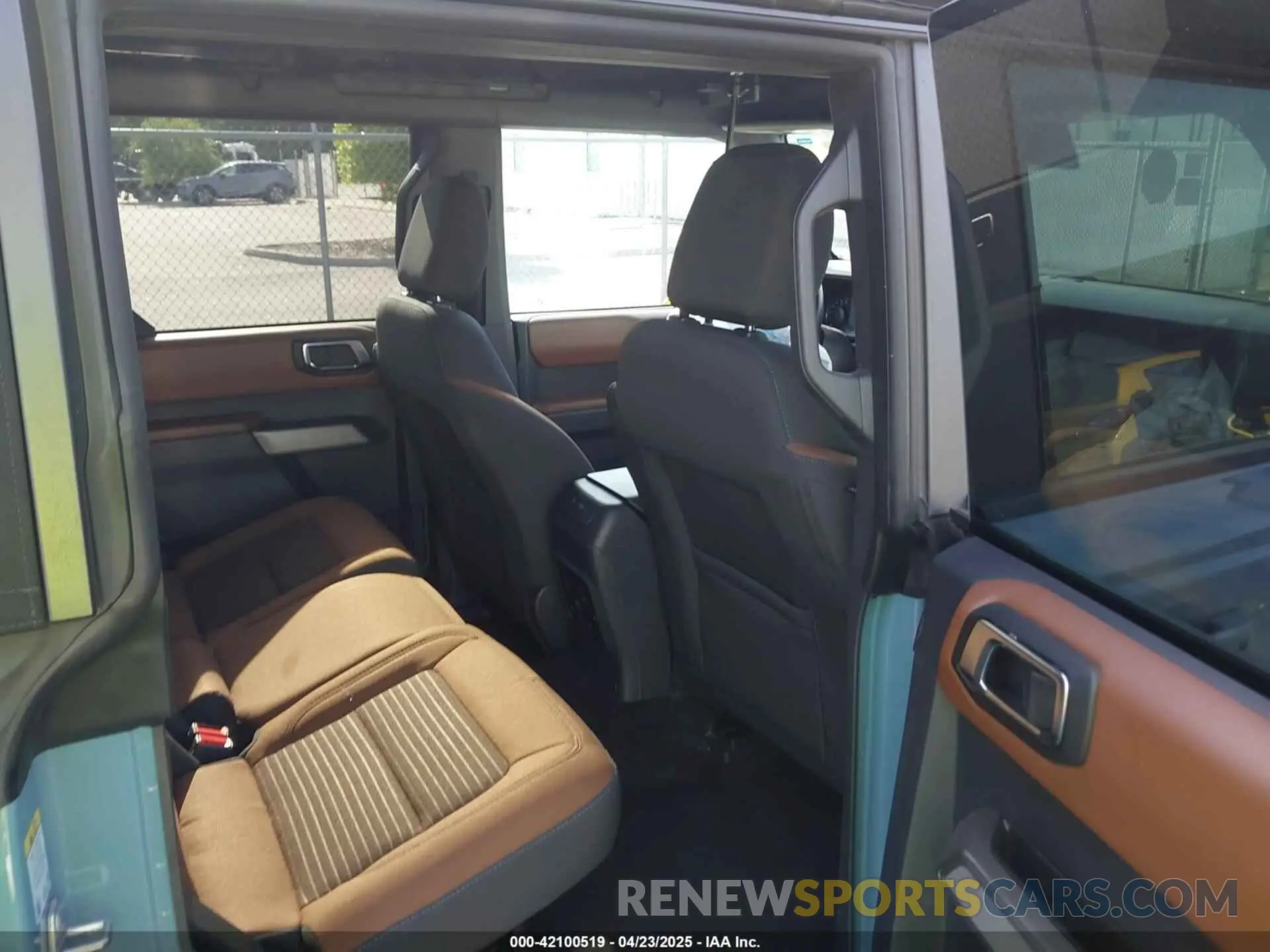 8 Фотография поврежденного автомобиля 1FMDE5BH1PLA89262 FORD BRONCO 2023
