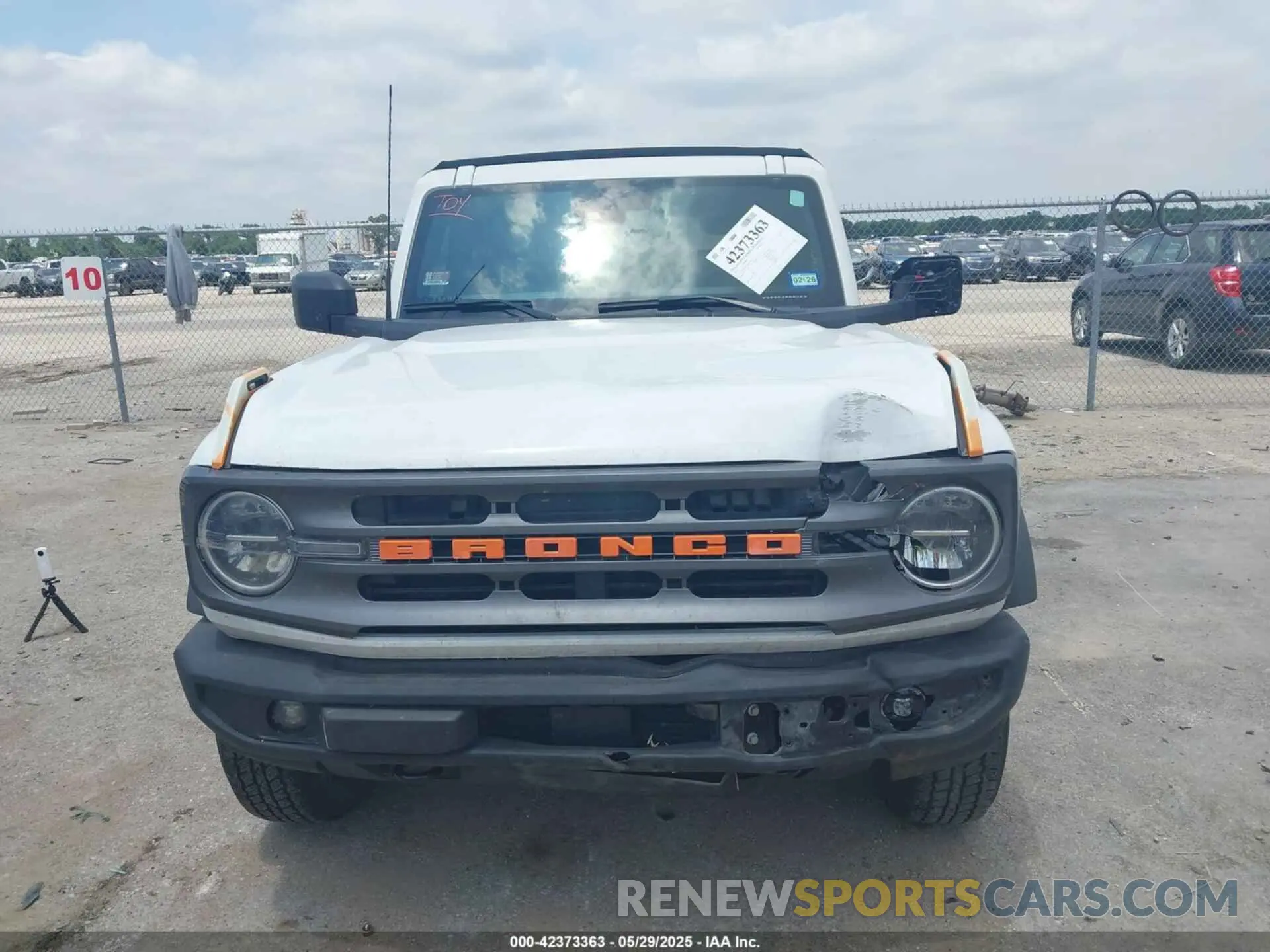 6 Фотография поврежденного автомобиля 1FMDE5BH2PLB19935 FORD BRONCO 2023