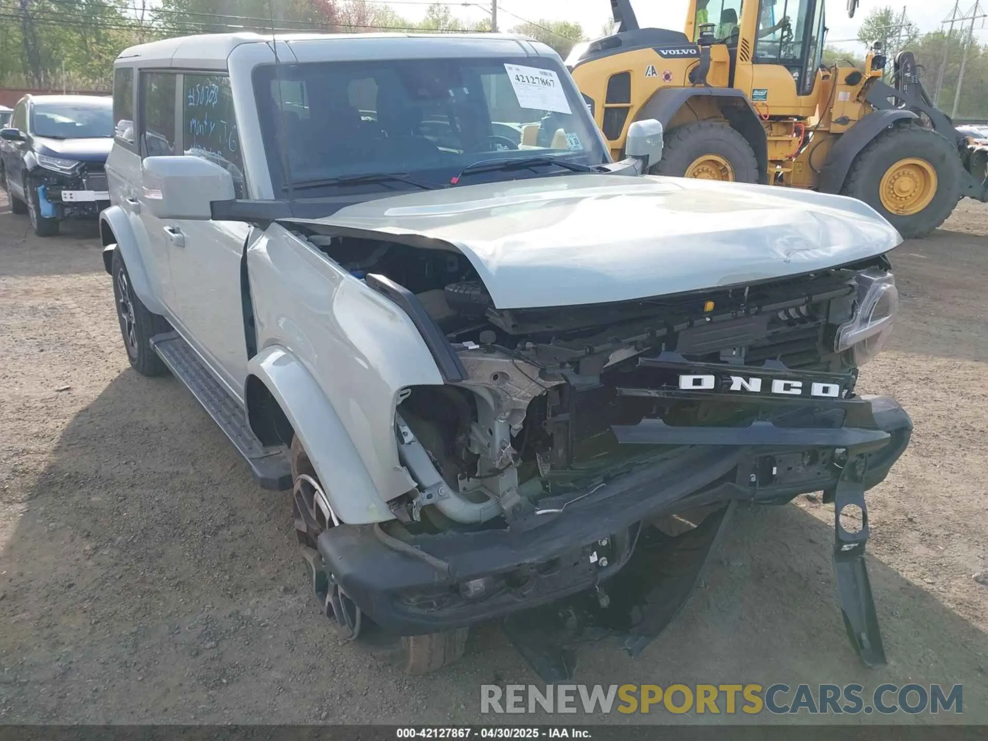 17 Photograph of a damaged car 1FMDE5BH3PLA90591 FORD BRONCO 2023