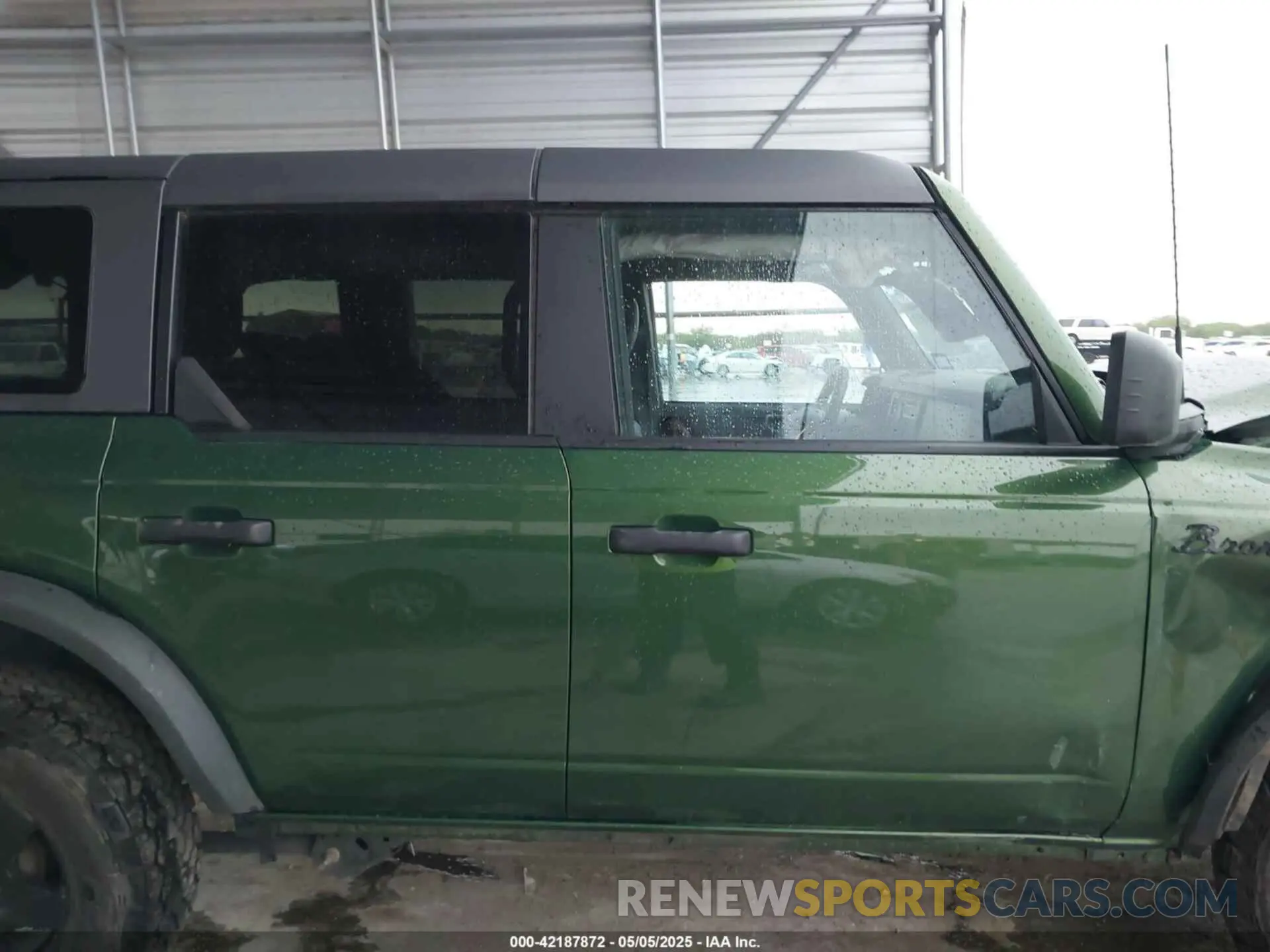13 Photograph of a damaged car 1FMDE5BH4PLB88500 FORD BRONCO 2023