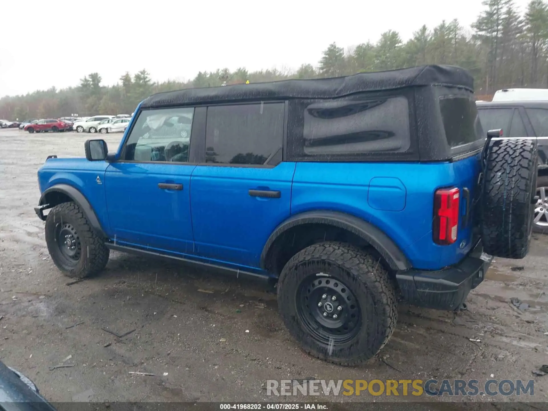 14 Photograph of a damaged car 1FMDE5BH8PLB71229 FORD BRONCO 2023