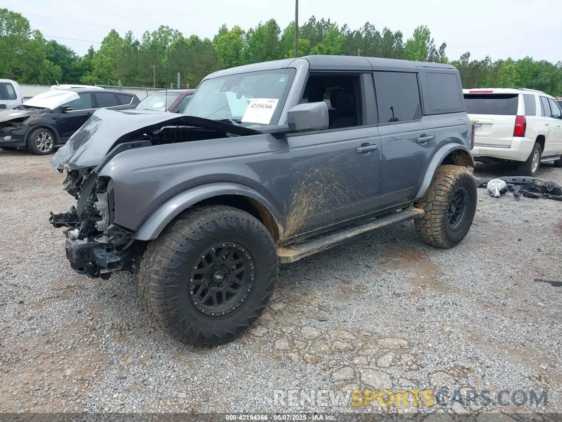 2 Фотография поврежденного автомобиля 1FMDE5BH9PLB06017 FORD BRONCO 2023