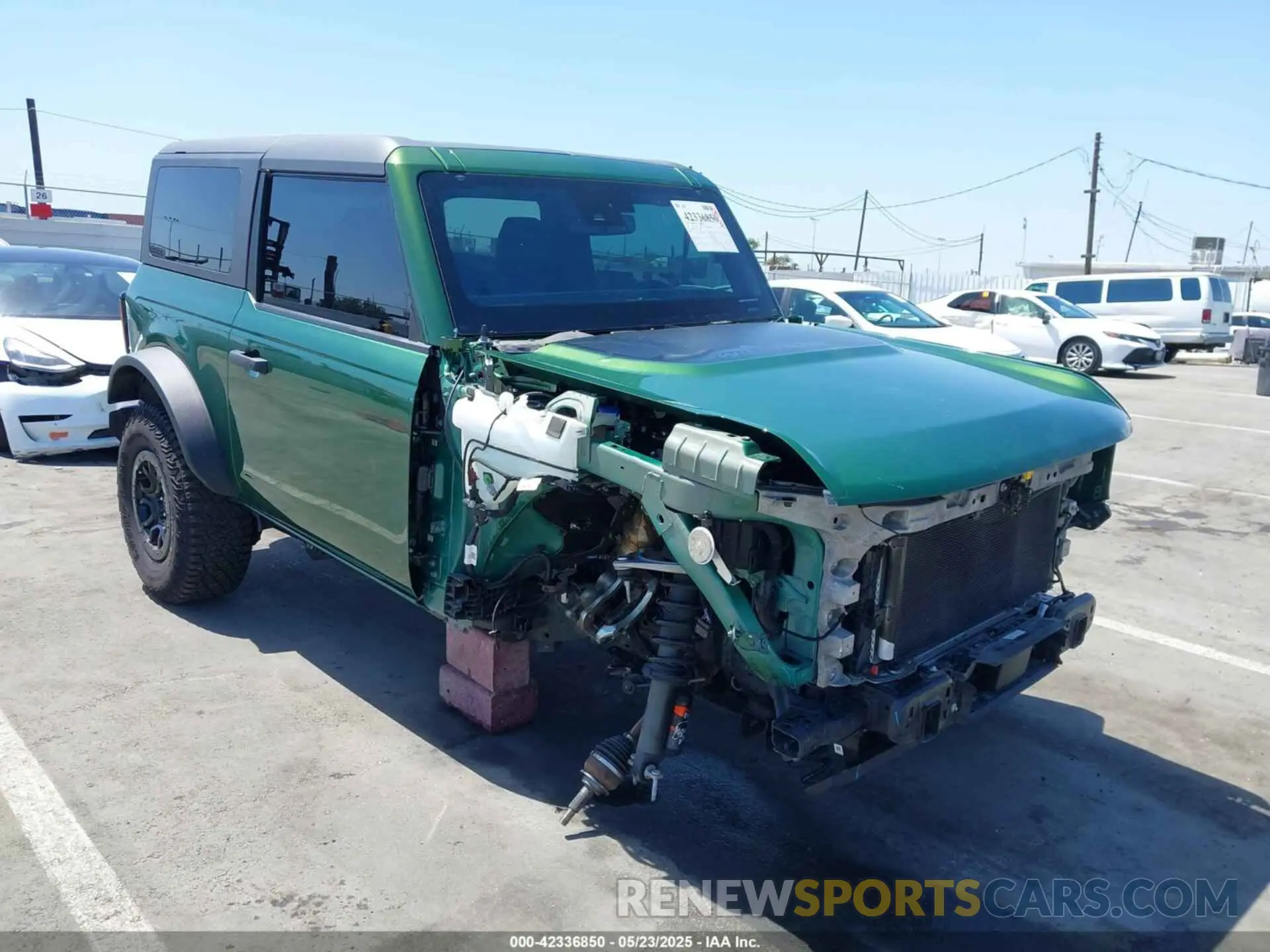 1 Photograph of a damaged car 1FMDE5CP0PLB76561 FORD BRONCO 2023