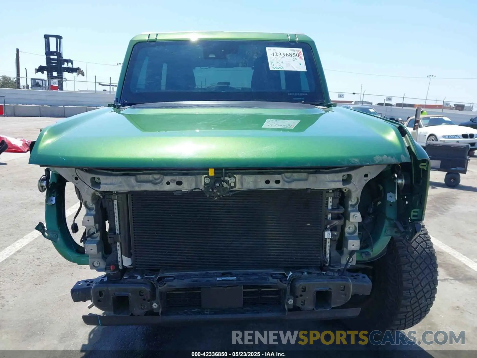6 Photograph of a damaged car 1FMDE5CP0PLB76561 FORD BRONCO 2023