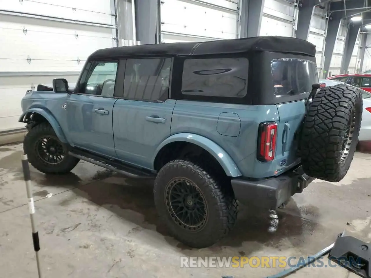2 Фотография поврежденного автомобиля 1FMDE5DH0PLB18716 FORD BRONCO 2023