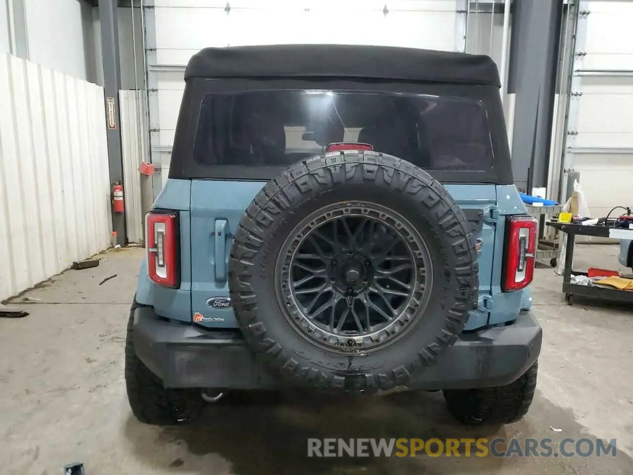 6 Фотография поврежденного автомобиля 1FMDE5DH0PLB18716 FORD BRONCO 2023