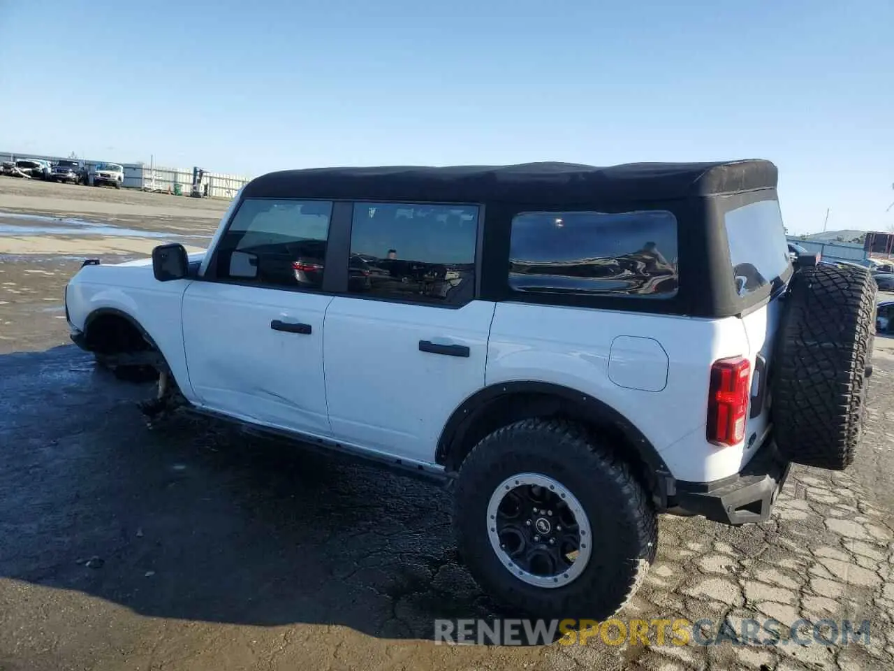2 Фотография поврежденного автомобиля 1FMDE5DH8PLA85996 FORD BRONCO 2023
