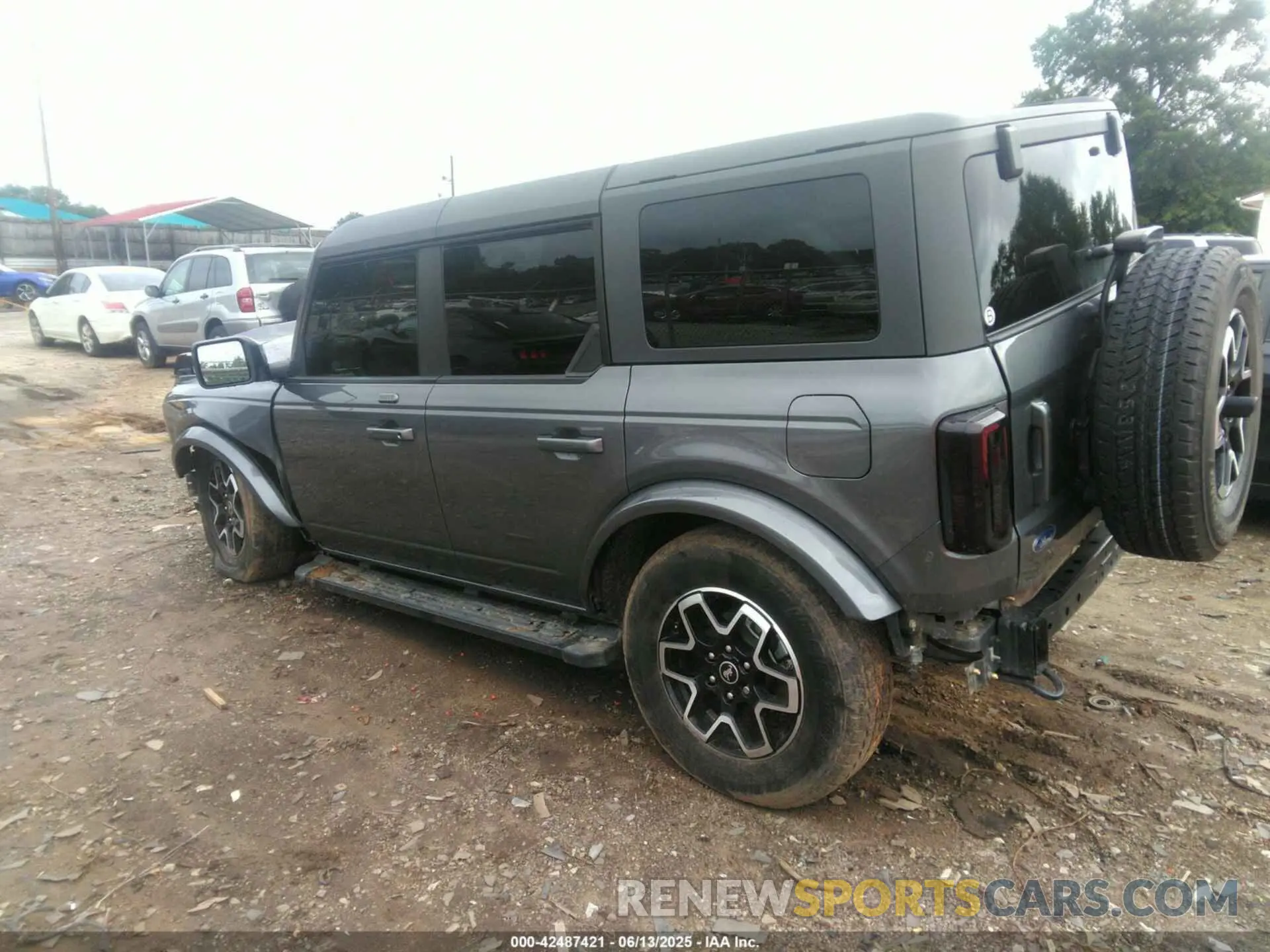 3 Photograph of a damaged car 1FMEE5BP0PLB18858 FORD BRONCO 2023