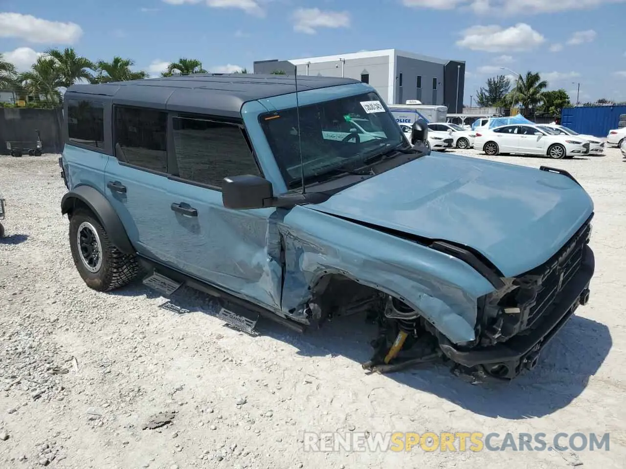 4 Photograph of a damaged car 1FMEE5DH5PLC11980 FORD BRONCO 2023