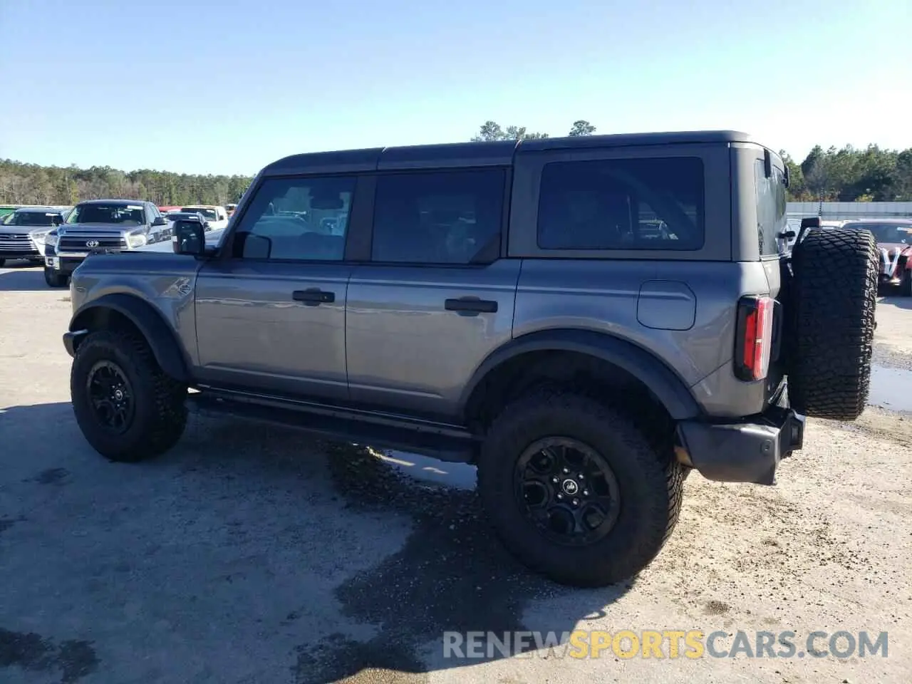 2 Фотография поврежденного автомобиля 1FMEE5DP0PLB62405 FORD BRONCO 2023