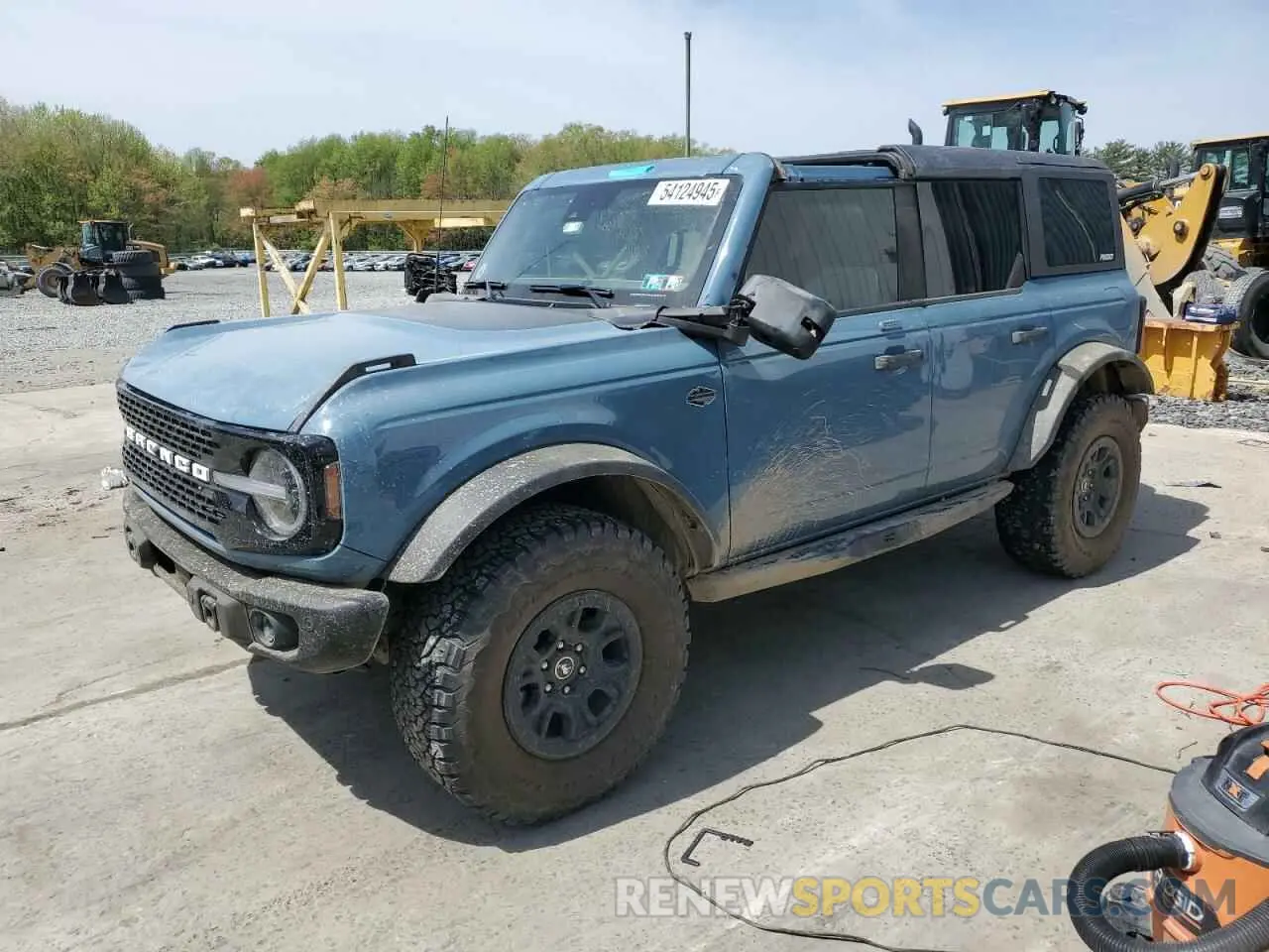 1 Фотография поврежденного автомобиля 1FMEE5DP0PLB83500 FORD BRONCO 2023