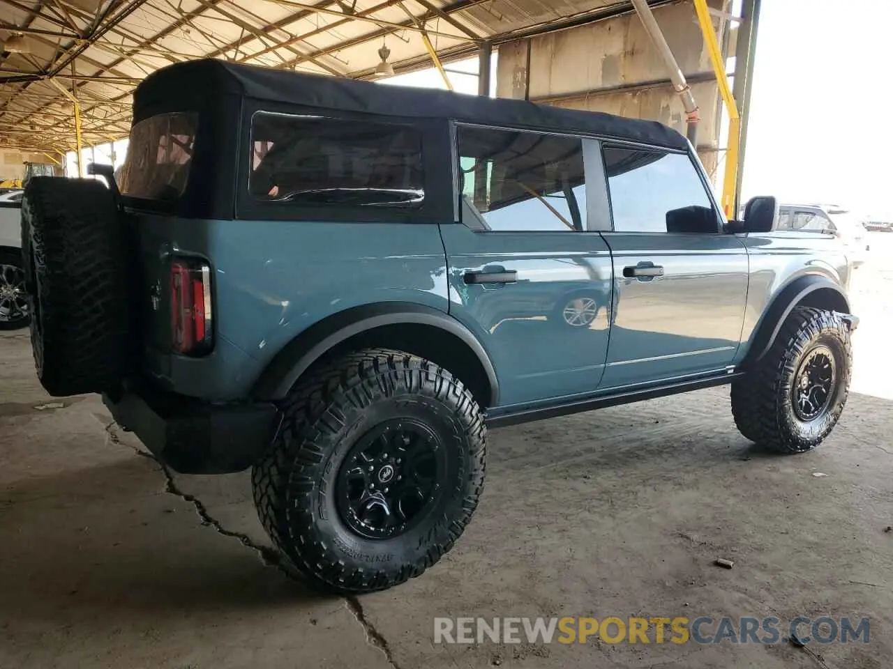 3 Photograph of a damaged car 1FMEE5DP3PLA85674 FORD BRONCO 2023
