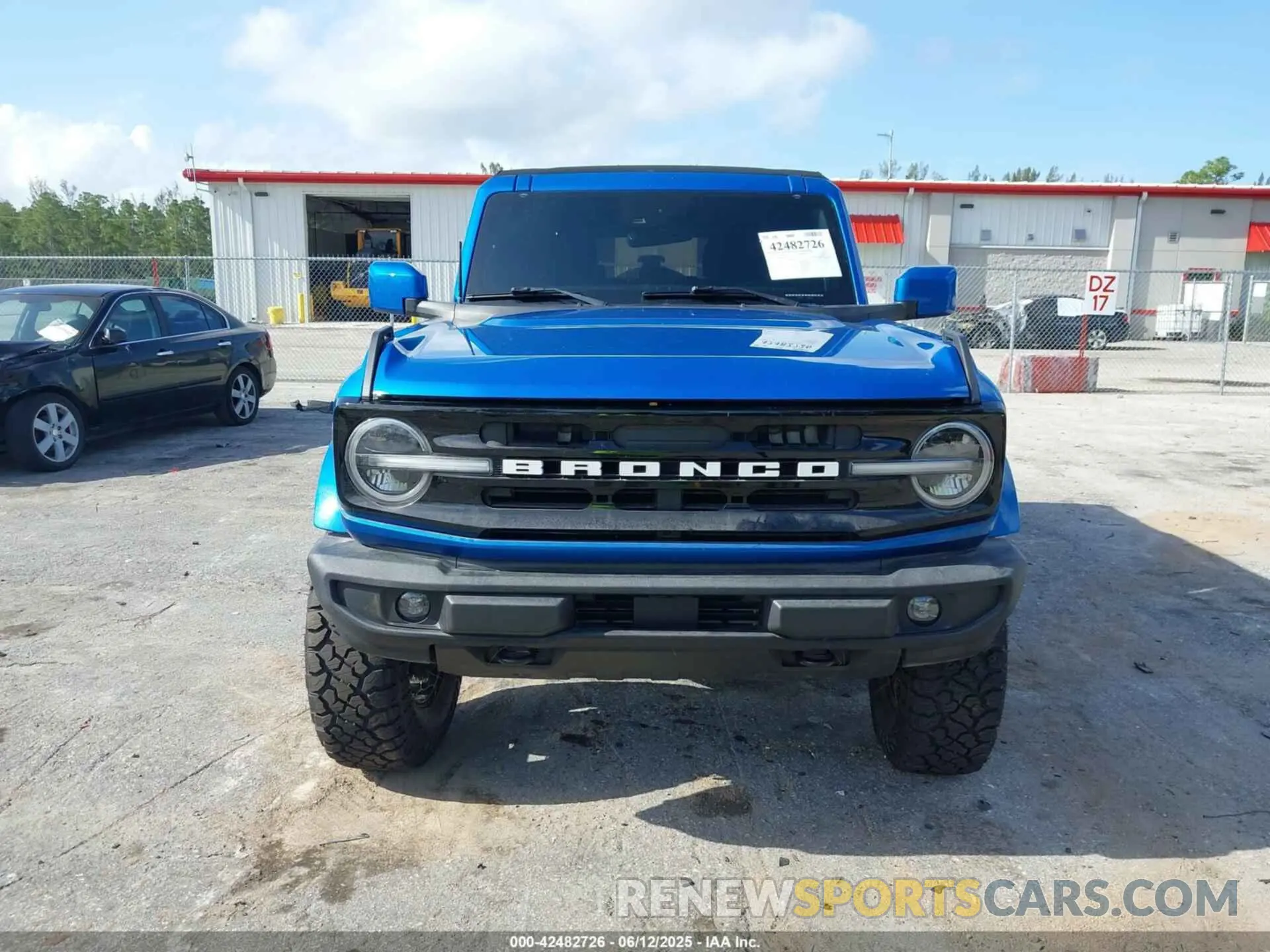 6 Photograph of a damaged car 1FMEE5DP3PLB07592 FORD BRONCO 2023