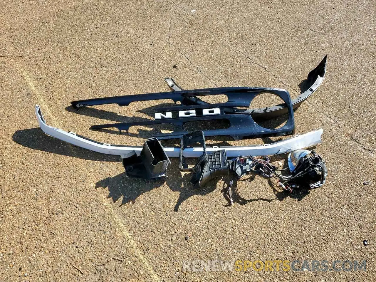 12 Photograph of a damaged car 1FMEE5DP4PLA96702 FORD BRONCO 2023