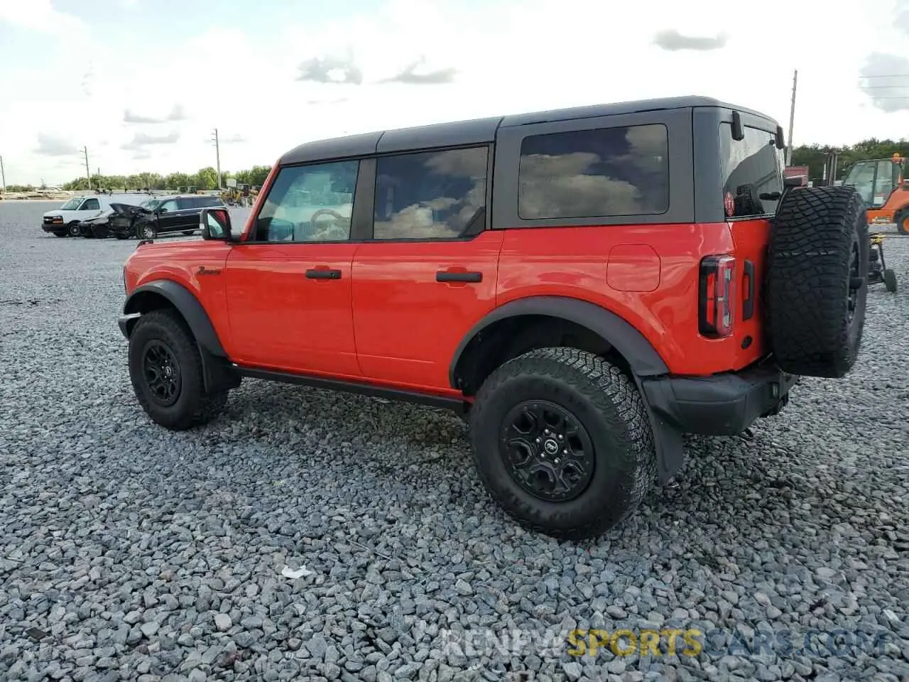 2 Фотография поврежденного автомобиля 1FMEE5DP4PLB13904 FORD BRONCO 2023