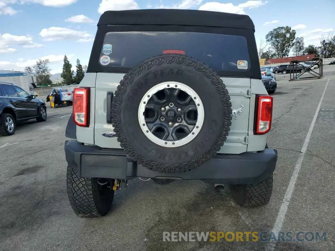 6 Фотография поврежденного автомобиля 1FMEE5DP6PLB28310 FORD BRONCO 2023