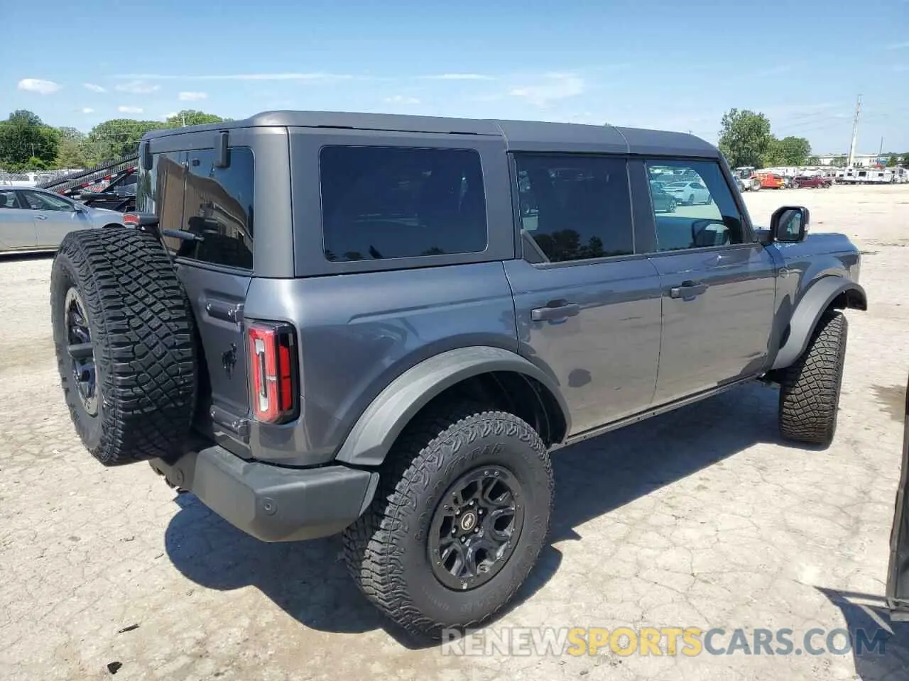3 Фотография поврежденного автомобиля 1FMEE5DP6PLB66975 FORD BRONCO 2023
